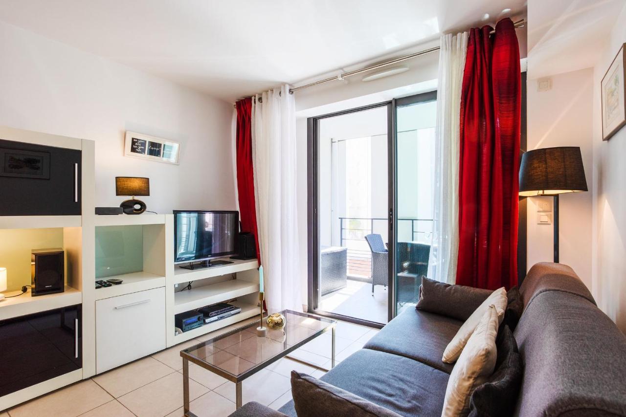 Victor Hugo Ap4159 Nice, By Riviera Holiday Homes Esterno foto